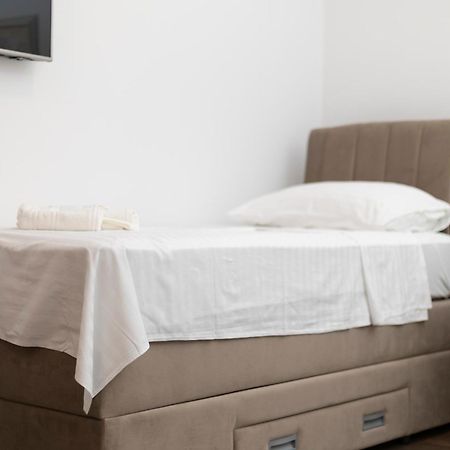 Split Varos Inn Экстерьер фото