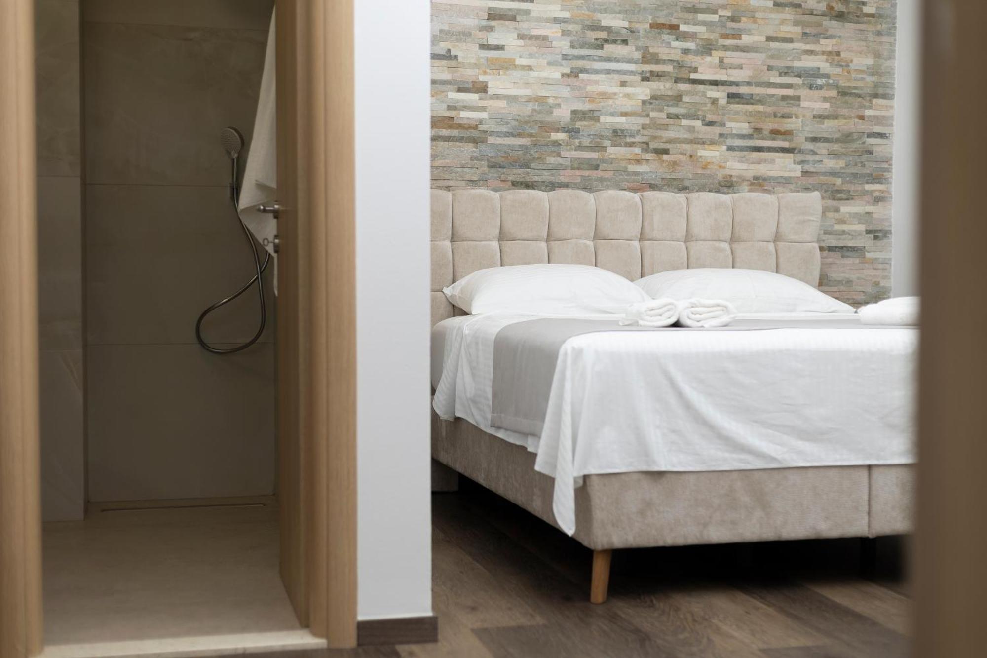 Split Varos Inn Экстерьер фото