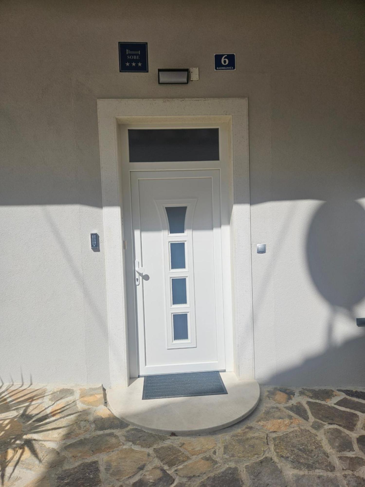 Split Varos Inn Экстерьер фото